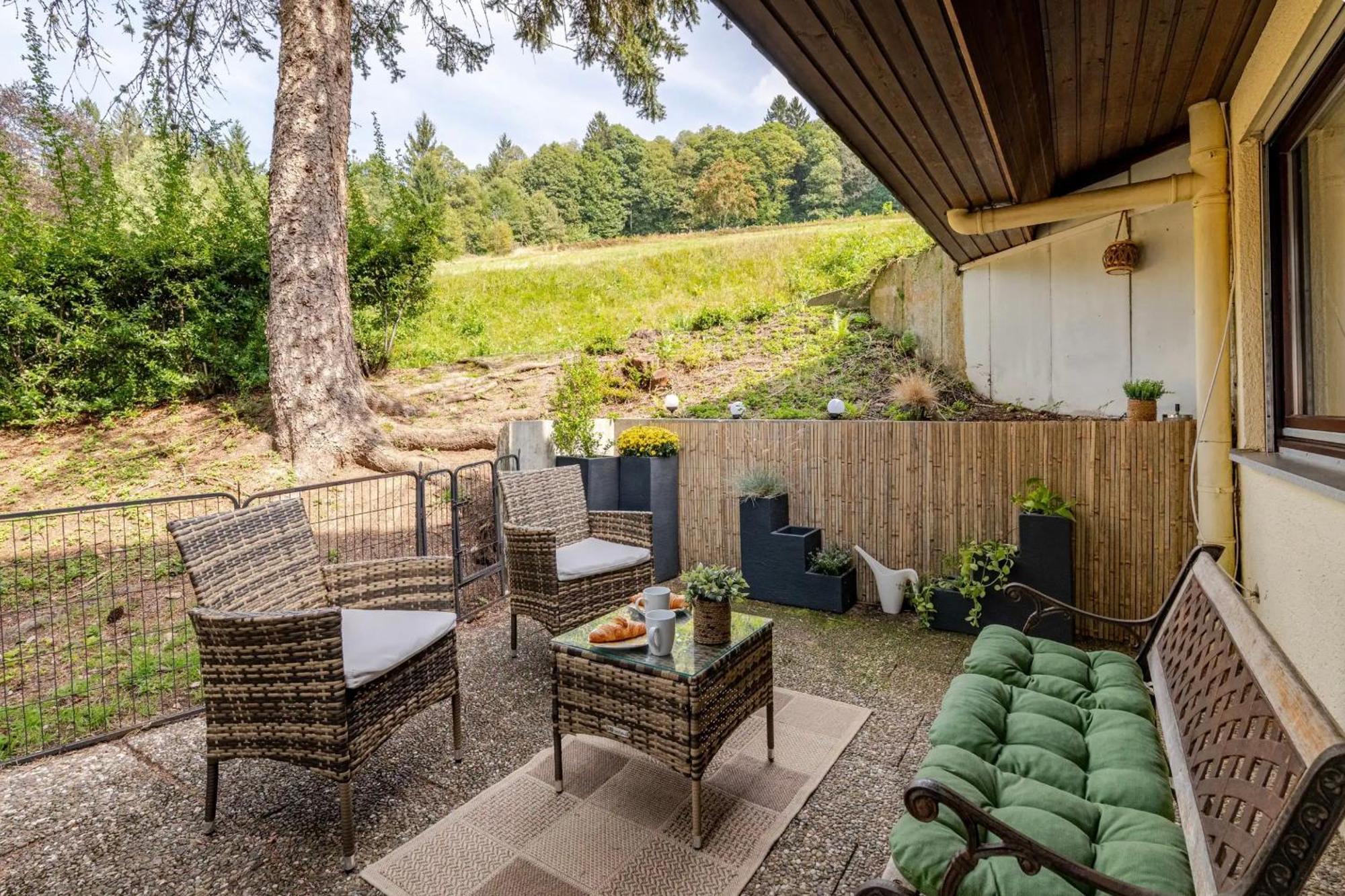 An Wanderwegen Gelegen Mit Terrasse Und Boxspringbett Apartment Sasbachwalden Exterior photo