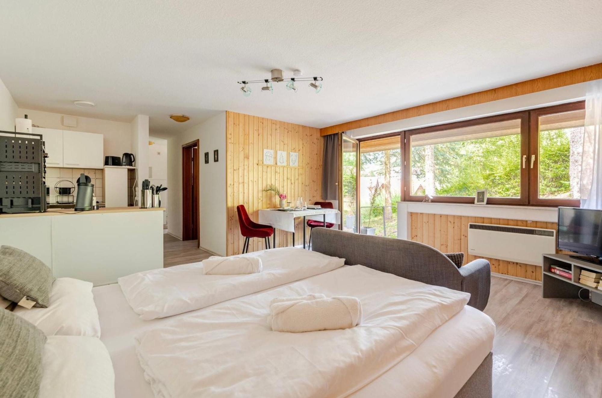 An Wanderwegen Gelegen Mit Terrasse Und Boxspringbett Apartment Sasbachwalden Exterior photo